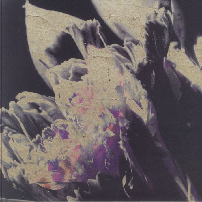 VARIOUS - Traversee 04: Moving Silhouettes vinyl sleeve
