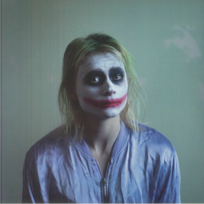 MAUSTETYTOT - Itken Jos Mua Huvittaa vinyl sleeve