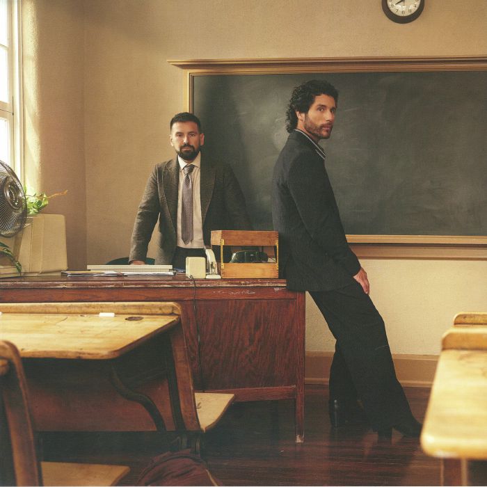 DAN & SHAY - Young vinyl sleeve