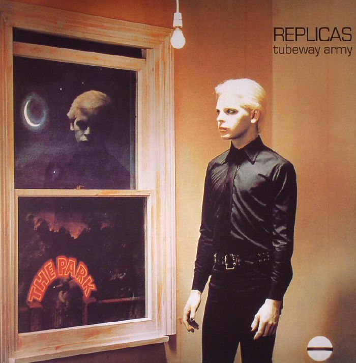 TUBEWAY ARMY/GARY NUMAN - Replicas vinyl sleeve